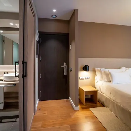 Barcelo Cervantes Hotel 5*