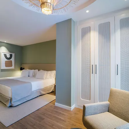 Hotel Barcelo Cervantes 5*