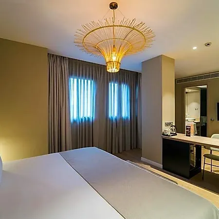 Hotel Barcelo Cervantes