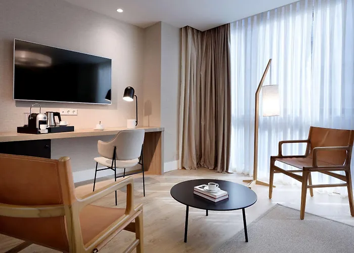 Hotel Barceló Cervantes 5*