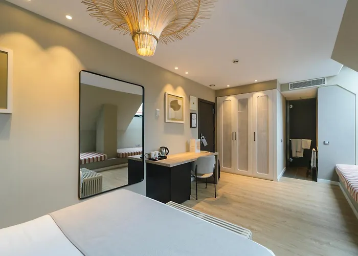 Hotel Barceló Cervantes