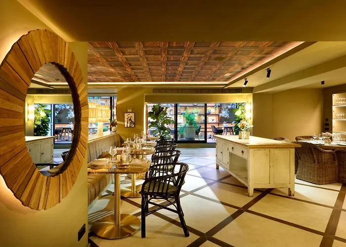 Hotel Barcelo Cervantes 5*